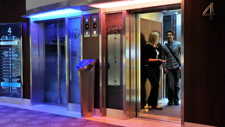 Celebrity_Eclipse_5-2:760x428%2816-9%29