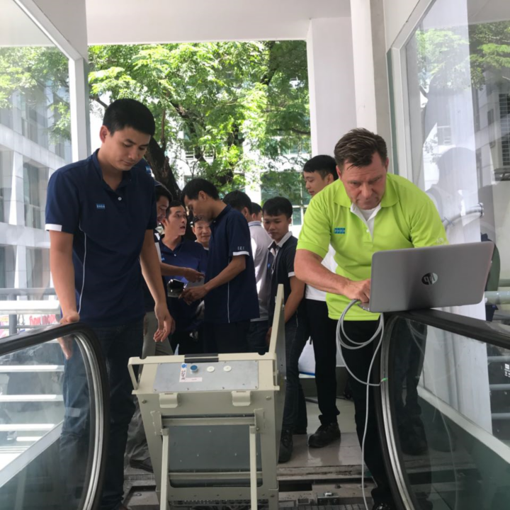 Christian-Stratmann-03:720x720%281-1%29