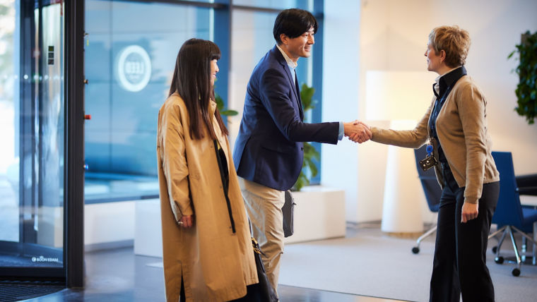 Commerical_and_ops2:760x428%2816-9%29