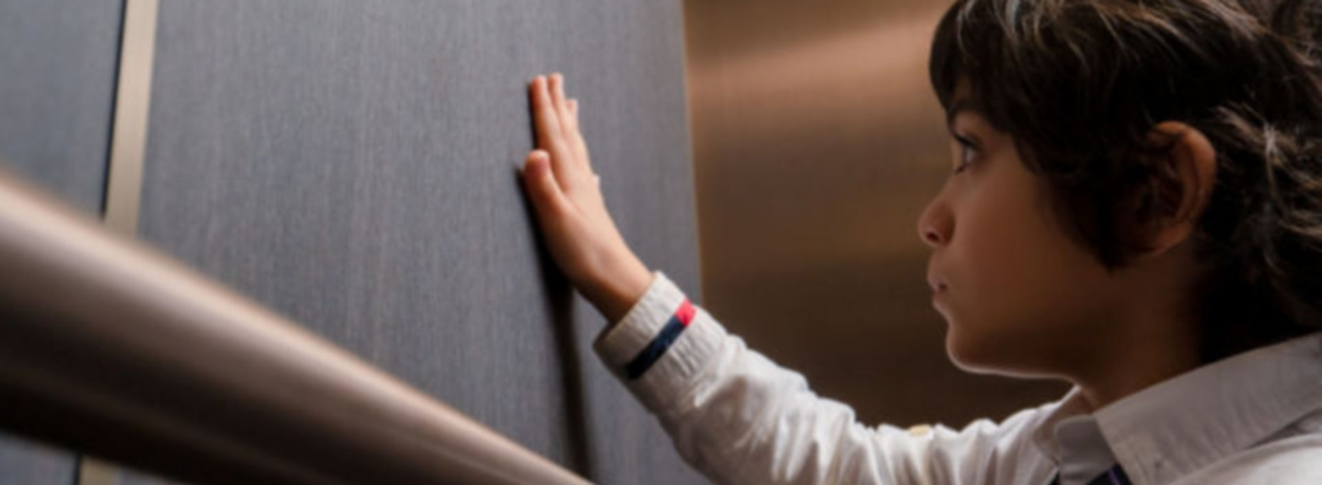 Common_signs_aging_elevator:1920x705%28hero%29