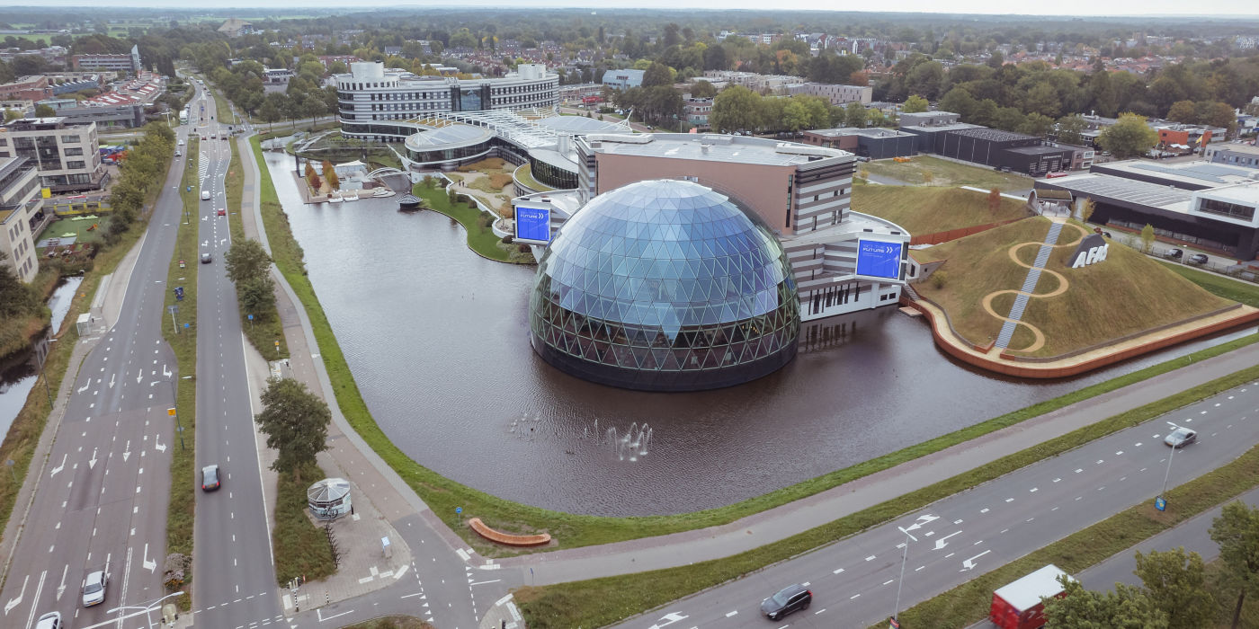 EditedV2HYPERLAPSE0055:1400x700