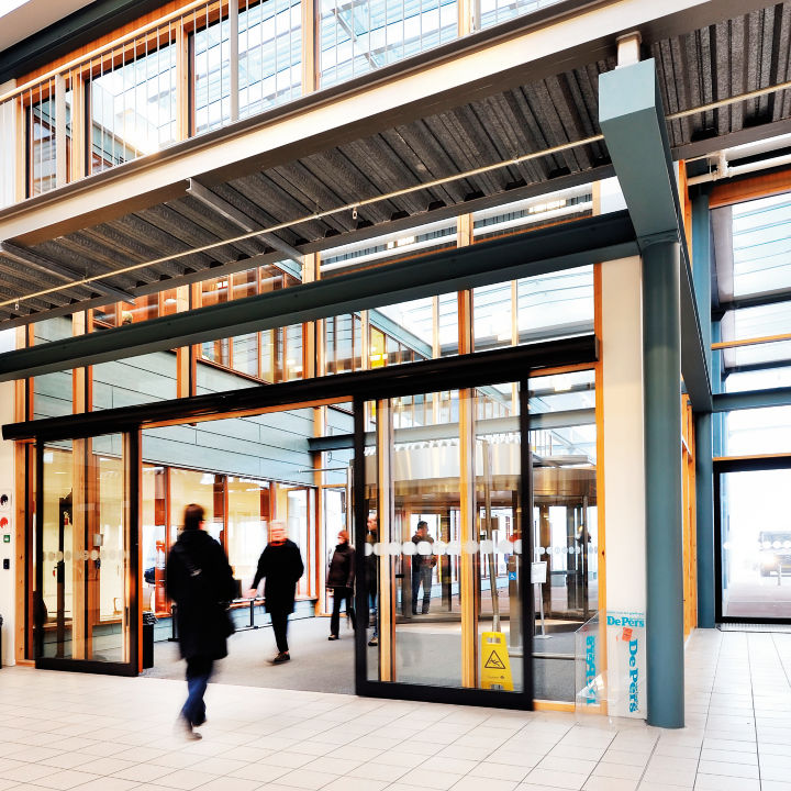 Entrance_double_sliding_door_BC:720x720%281-1%29