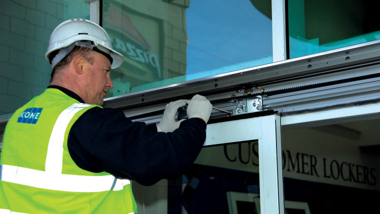 G5GQ5583:760x428%2816-9%29