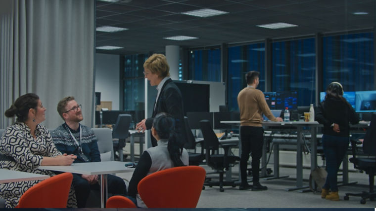 IT_professionals:760x428%2816-9%29