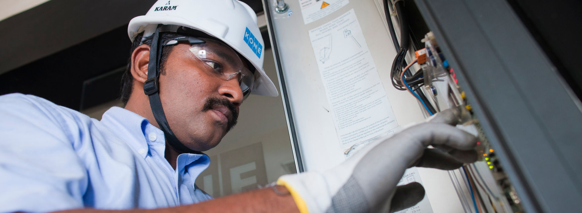 KN_CHENFAC_IND10-4978:1920x705%28hero%29