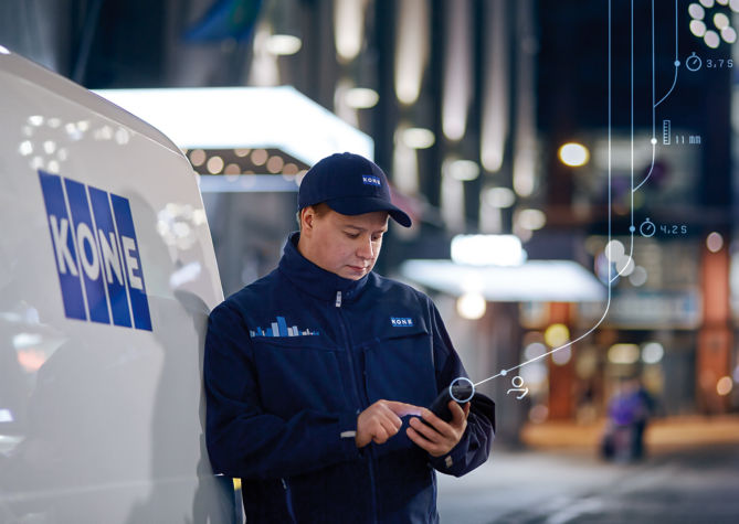 KONE-24-7-Connected-Services-technician-graphics.print:669x475