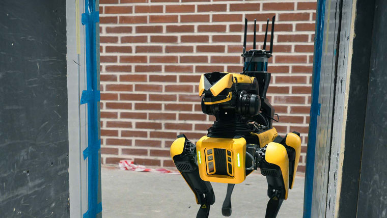 KONE-ACTOR-construction-site-robot-dog-4-1500x1500-FB-LI:760x428%2816-9%29