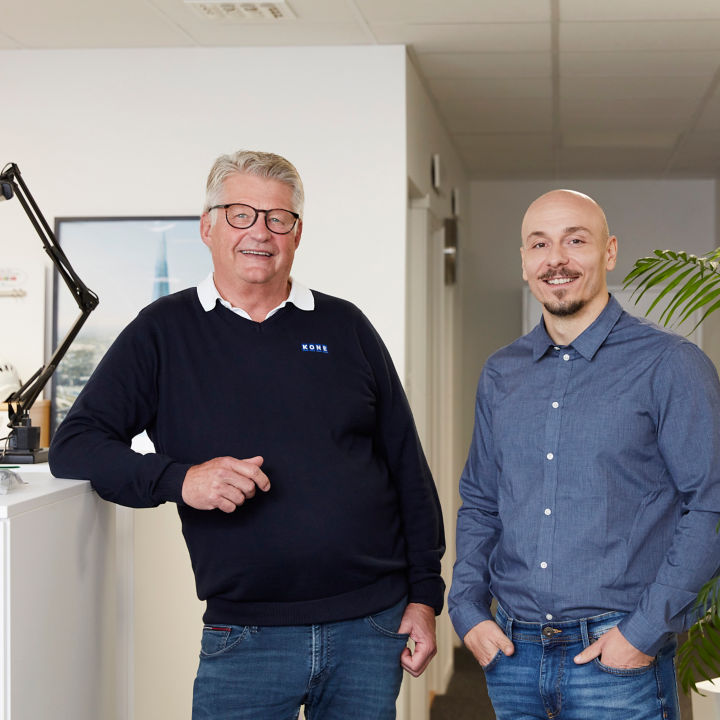 Stefan Wallin and Neven Jugo at KONE's Årsta office.