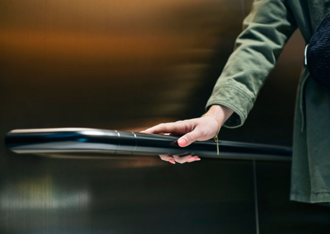 KONEAnti-bacteriasurfaces_02:669x475