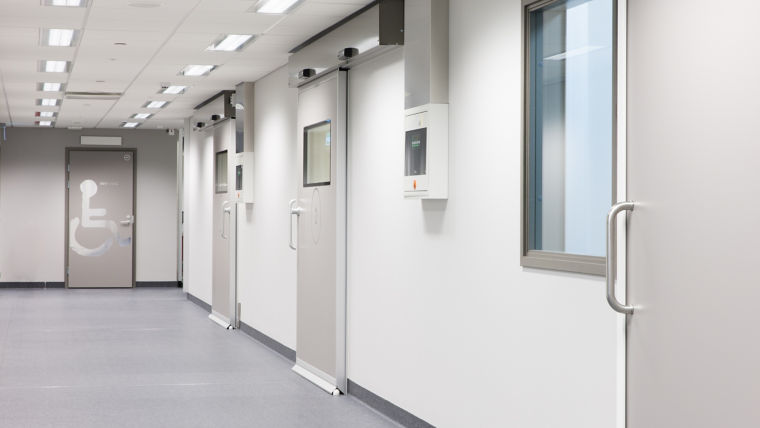 KONE_DOORS_HOSPITAL_HELSINKI_2013-7755:760x428%2816-9%29