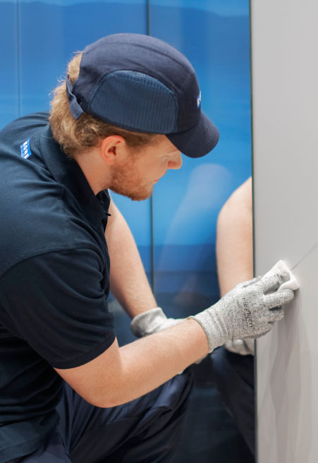 KONE_Feat_Anti_Scratch_B_Landscape-009:451x656%2811-16%29