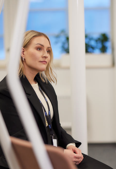 KONE_Hyvinkee_Dec23_OFFICE_STOCK_SCENE_5_4298-1:451x656%2811-16%29