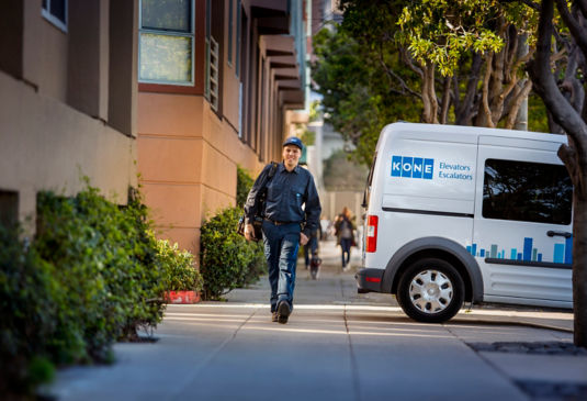 KONE_Technician_and_vehicle:535x365