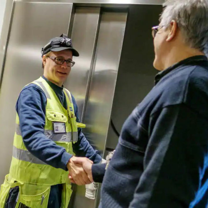 KONE_technician_lapland_04-1:720x720%281-1%29