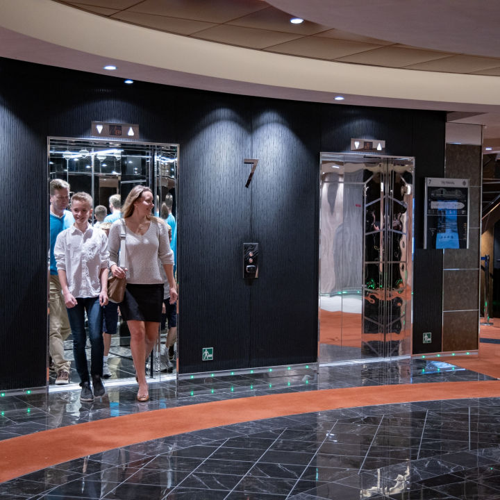 Modernization_3:720x720%281-1%29