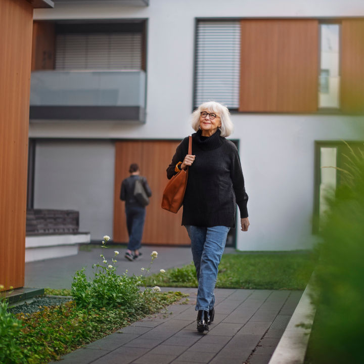 MonoHome_8-1:720x720%281-1%29