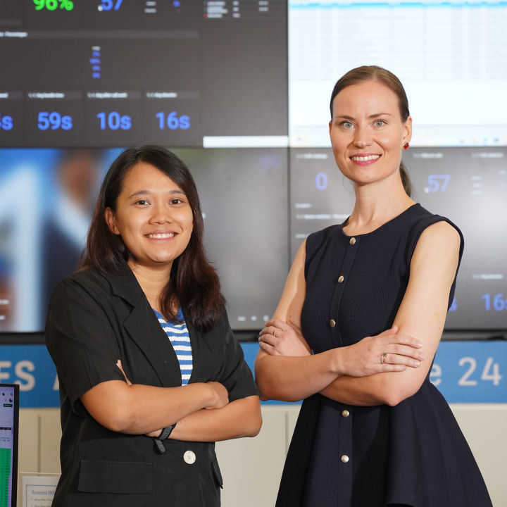 Nora-Razak-and-Etti-Sepp%C3%A4:720x720%281-1%29
