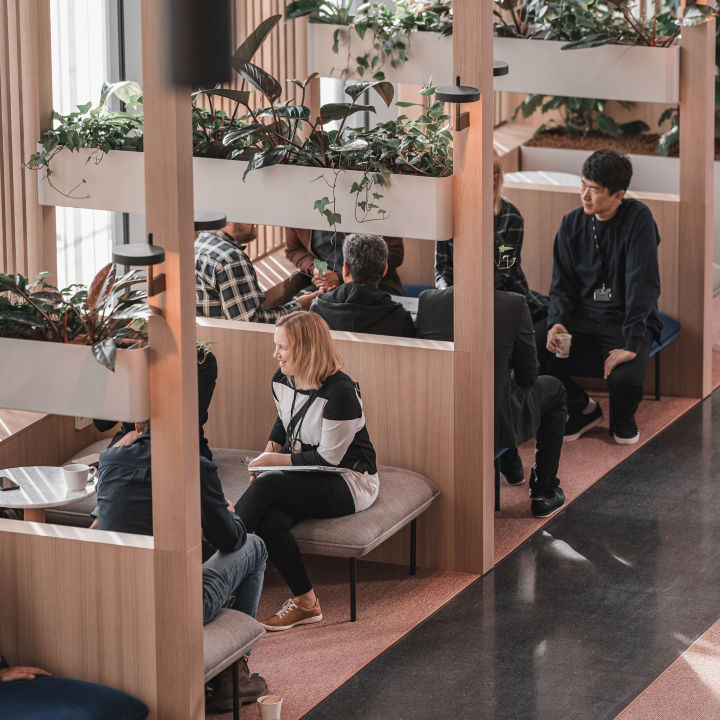 People_2-1:720x720%281-1%29