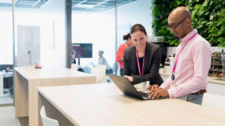 People_3-1:760x428%2816-9%29