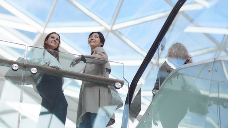 People_6-1:760x428%2816-9%29