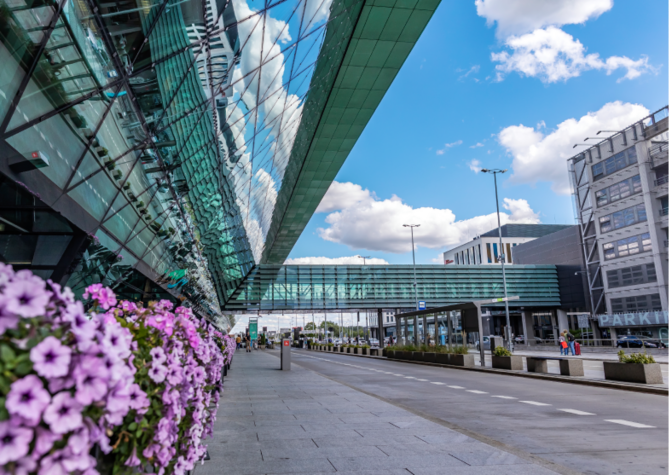 Port-Lotniczy-3:669x475