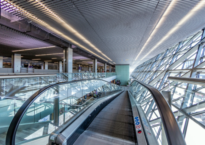 Port-Lotniczy-4:669x475