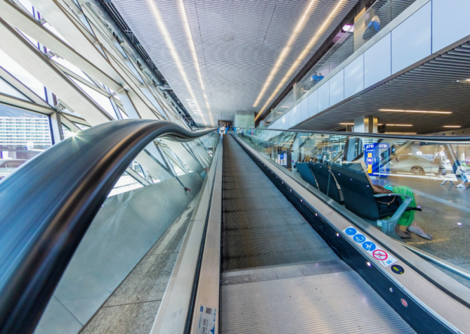 Port-Lotniczy-5:669x475