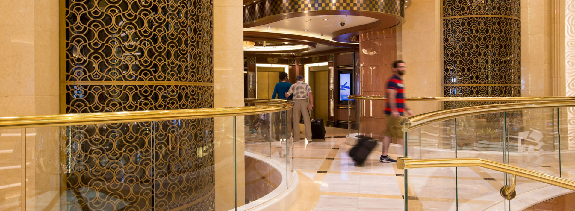 Regal_Princess_1-1:1920x705%28hero%29