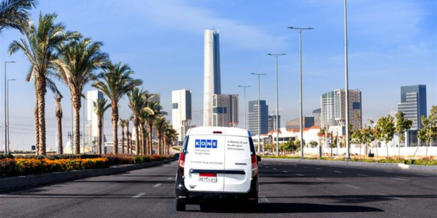 Service-and-maintainence:1400x700