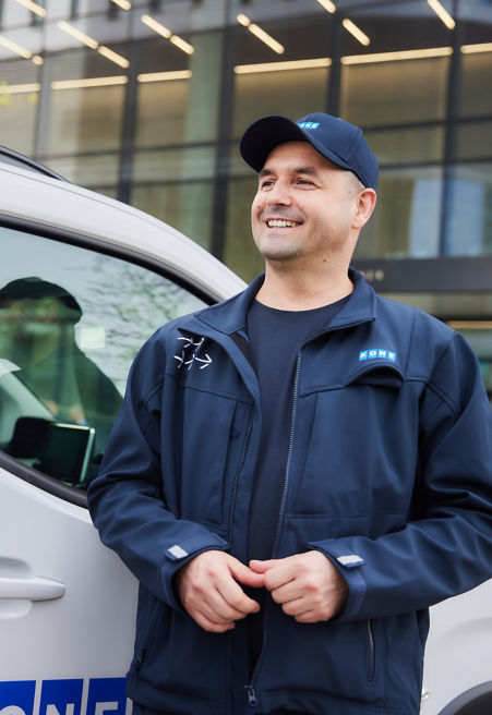 Woman-Man-Warsaw:451x656%2811-16%29