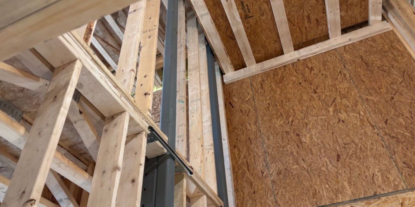 WoodHoistwayAME:1400x700