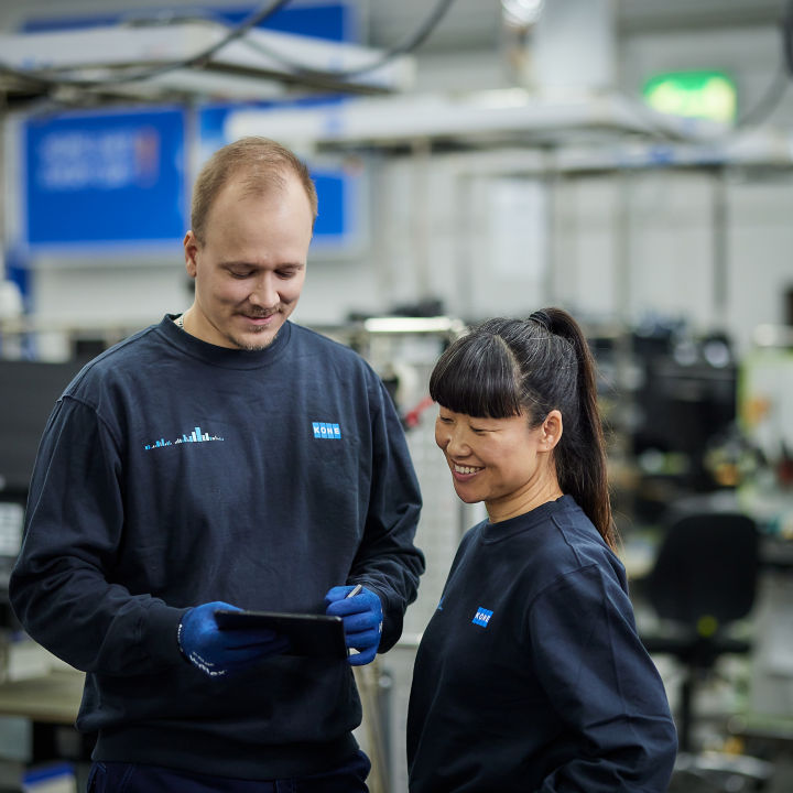 Workplace_Safety_2-1:720x720%281-1%29