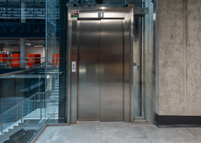 Wydzia%C5%82-Architektury-3:669x475