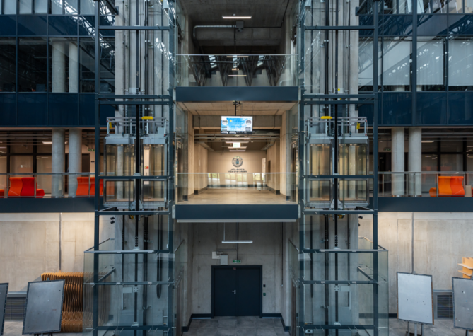 Wydzia%C5%82-Architektury-8:669x475