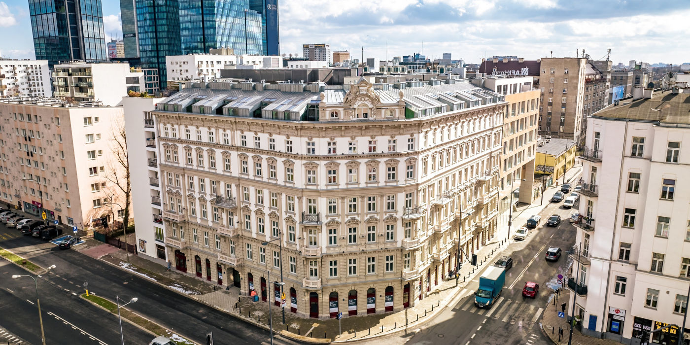 Z%C5%82ota-1:1400x700