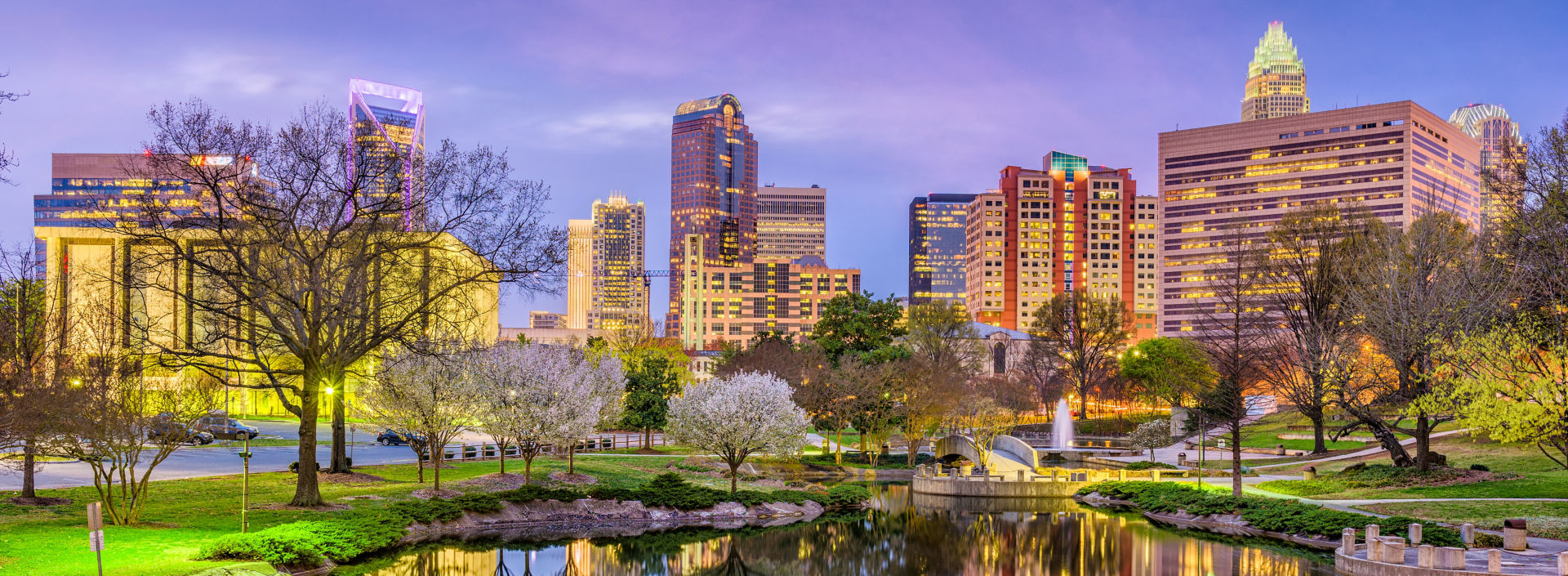 charlotte-north-carolina-skyline-2021-08-26-18-13-06-utc:1920x705%28hero%29