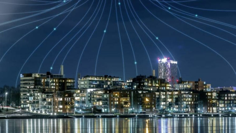 Elevadores conectados a la nube, KONE DX