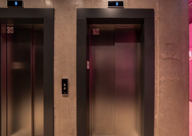 hotel-moxy-11:669x475