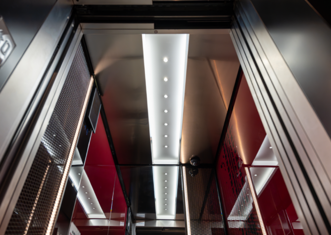 hotel-moxy-8:669x475