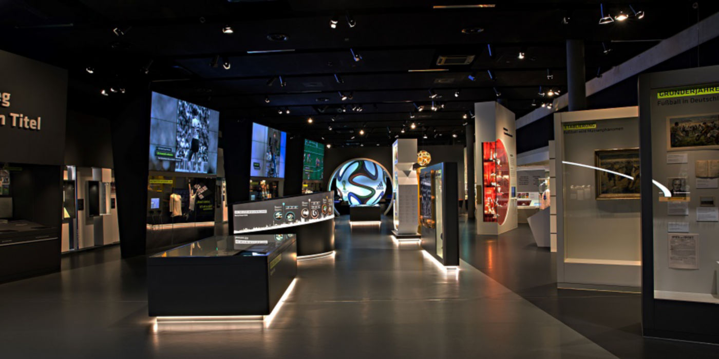 image_kone_referenz_fussballmuseum_dortmund_innenansicht_1440x670px:1400x700