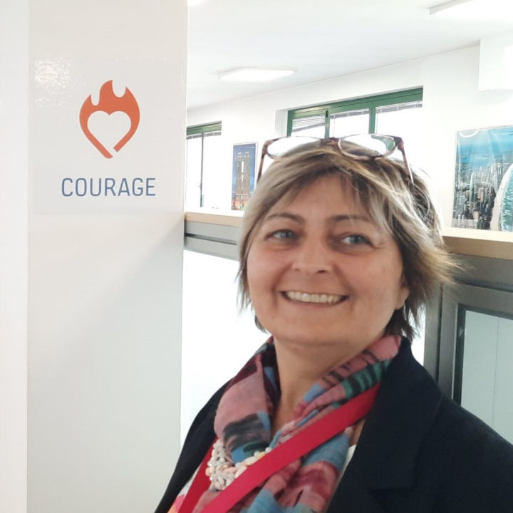 martina_pic3:720x720%281-1%29