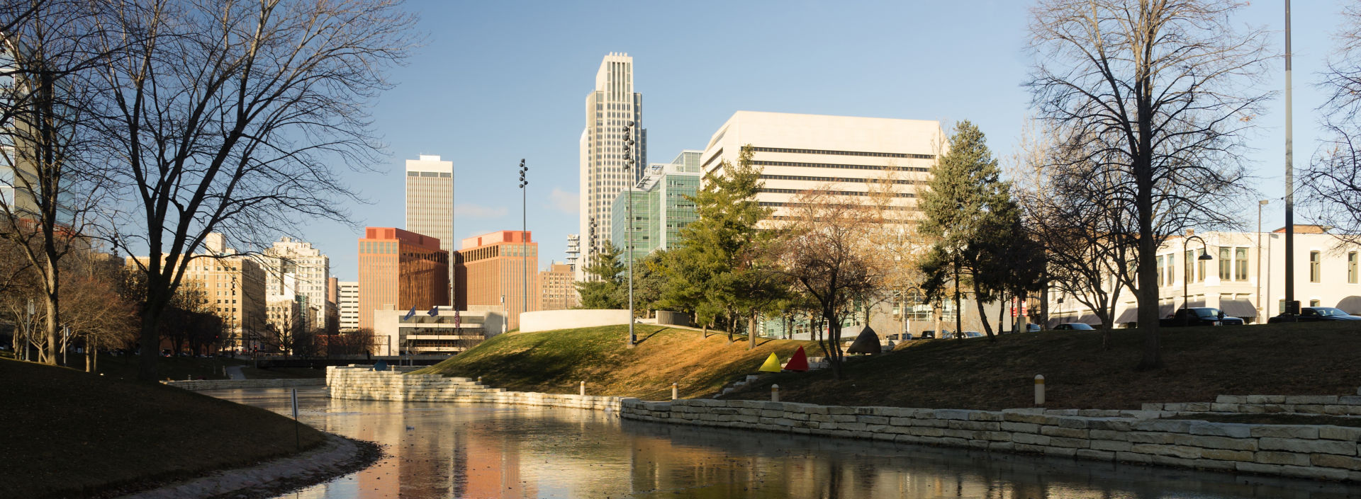 omaha-nebraska-downtown-city-skyline-missouri-rive-2021-08-26-22-38-09-utc:1920x705%28hero%29