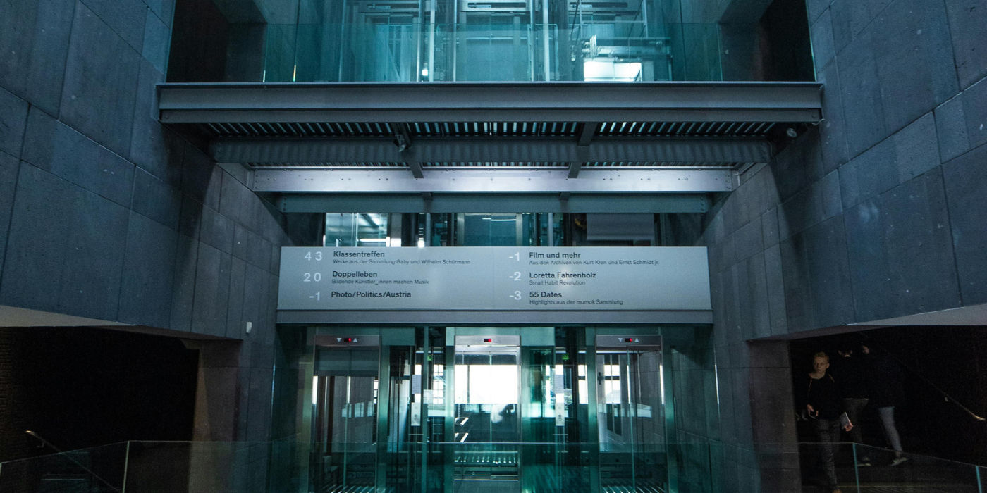 pexels-longa-1652542:1400x700