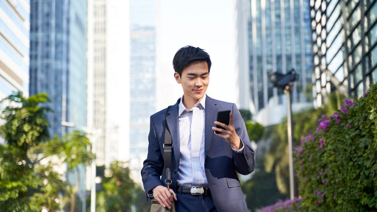 shutterstock_1936765084:760x428%2816-9%29