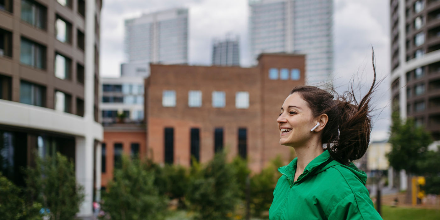 shutterstock_2394996383:1400x700