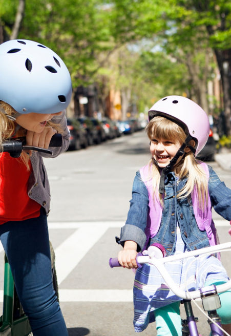 shutterstock_offset_2224481269:451x656%2811-16%29