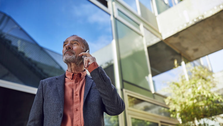 shutterstock_offset_2435211781-1:760x428%2816-9%29