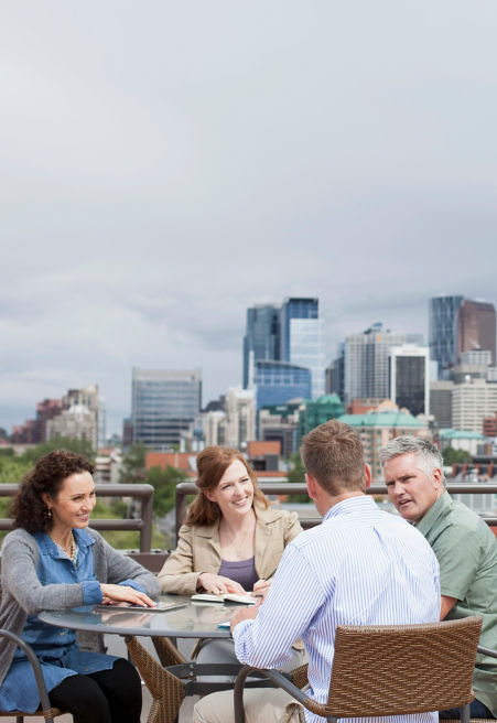 shutterstock_offset_2474631323:451x656%2811-16%29