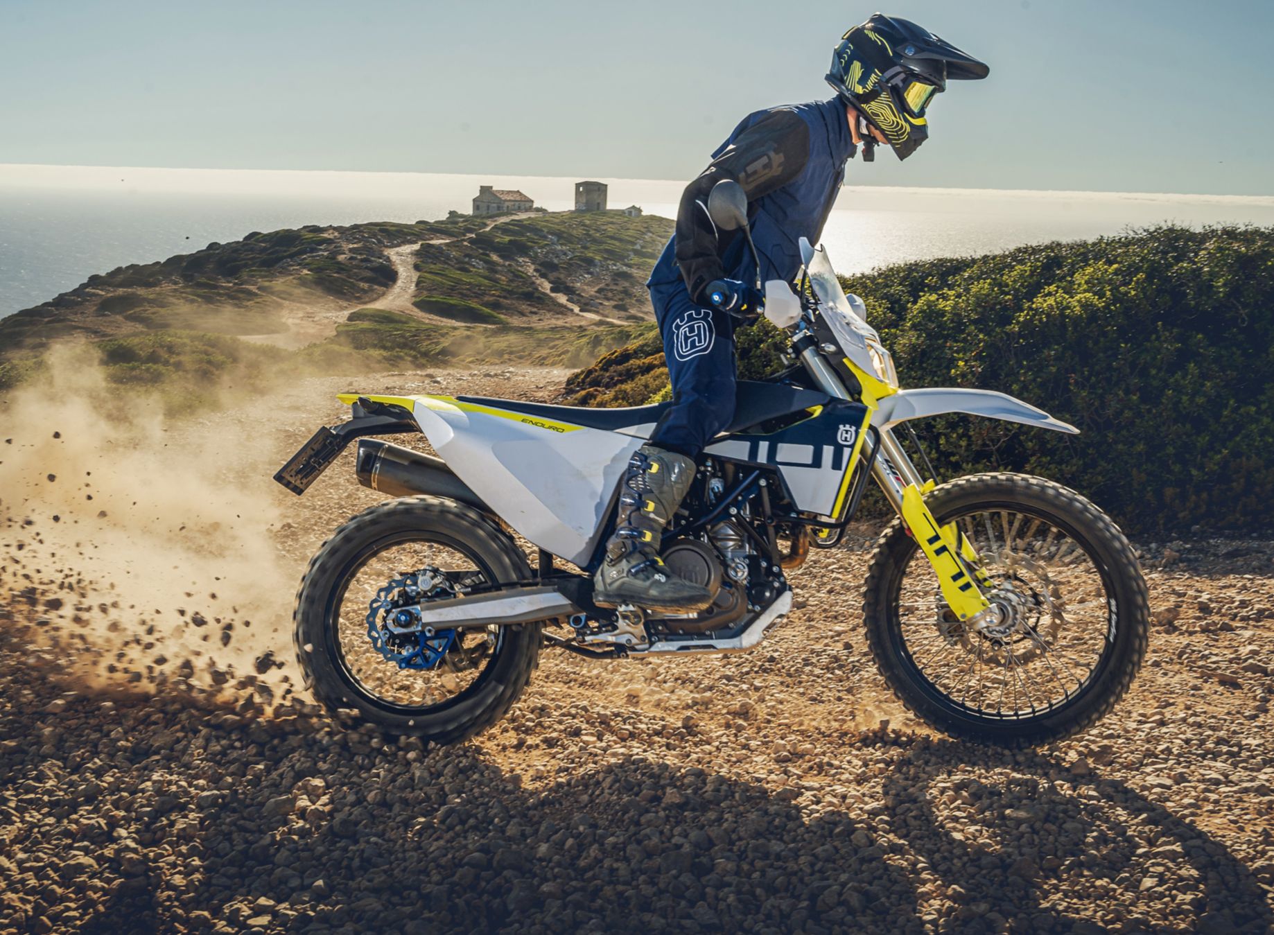 Husqvarna 701 enduro. Хускварна 701 эндуро. Хускварна мотоцикл эндуро 701.