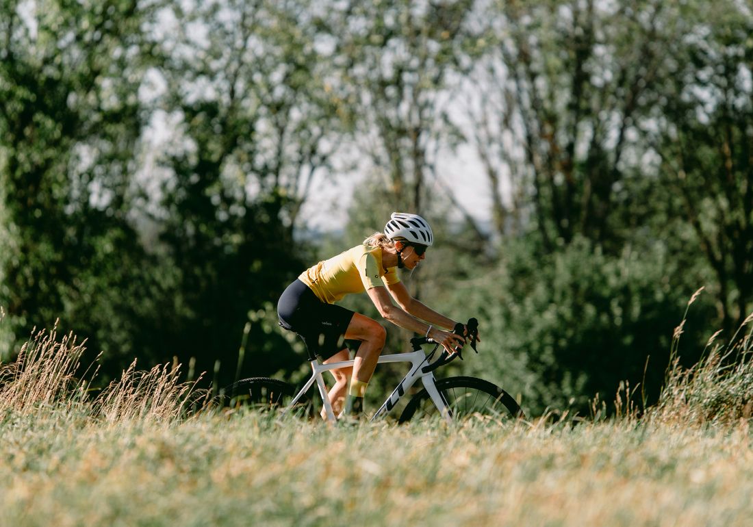 Cinq différences majeures entre un vélo Gravel et un vélo de cyclo-cross